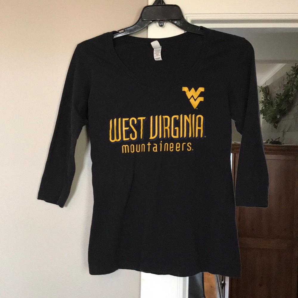 West Virginia Mountaineers t-shirt